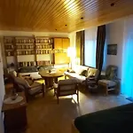 Haus Am Teich Oetjens 아파트